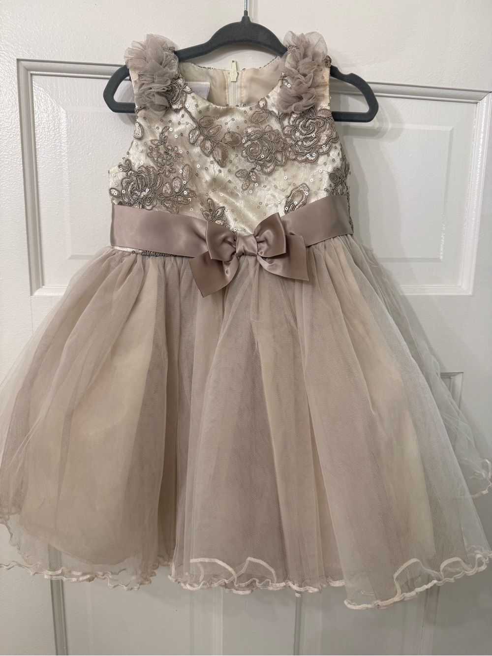 iris & ivy Taupe Floral Appliqué Tulle Party Dress with Satin Bow